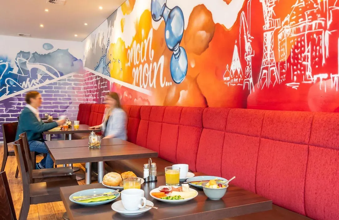 Ibis Styles Hamburg Alster City-1